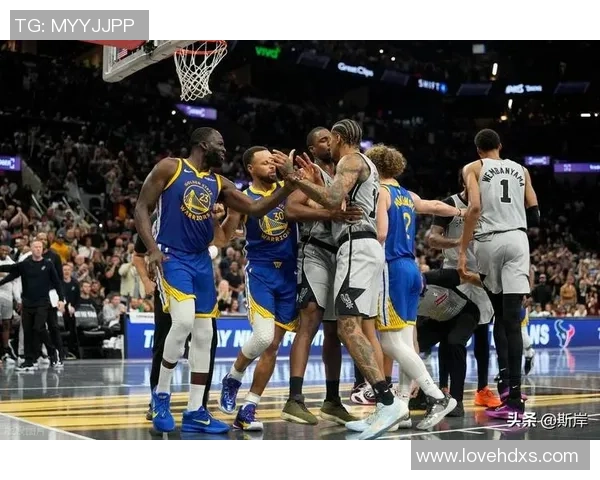 2013年NBA西部决赛第六场马刺勇士激战回顾与精彩瞬间分析